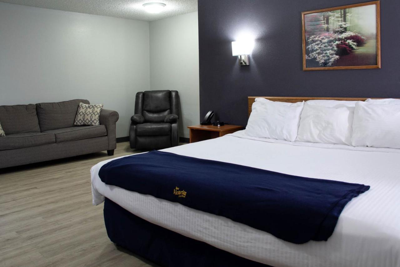 New Victorian Inn & Suites-Норфолк Экстерьер фото
